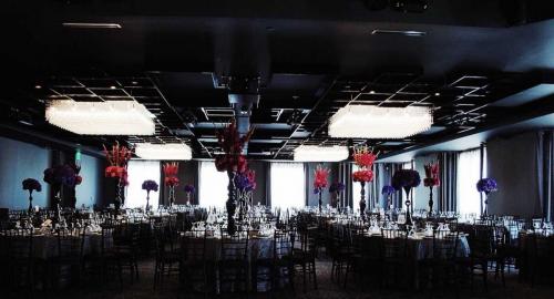 event-wedding-venue-flower-setup-banquet-venue-glendale-los-angeles-2