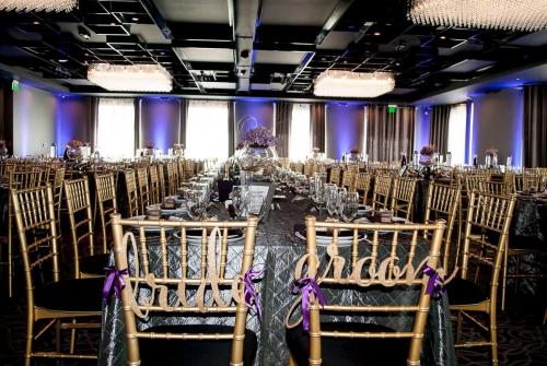 event-venue-banquet-venue-black-atmosphere-chair-table-vertigo-glendale-los-angeles-4