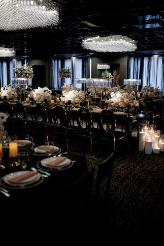 event-venue-banquet-venue-black-atmosphere-vertigo-event-venue-glendale-los-angele-151