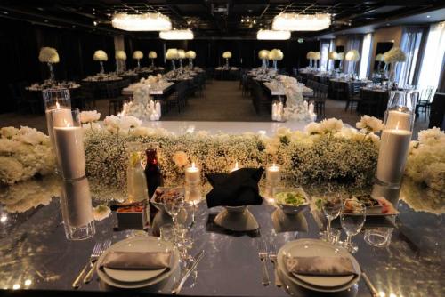 event-venue-flower-setup-banquet-venue-black-atmosphere-vertigo-event-venue-glendale-los-angeles-149