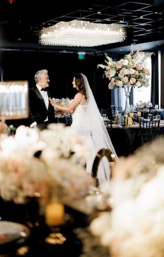 couple-pose-vertigo-black-banquet-venue-3